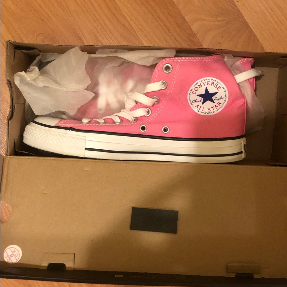 Vintage Converse High Top Sneaker in Bright Pink